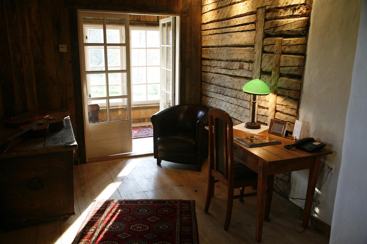 Paedaste Manor الغرفة الصورة